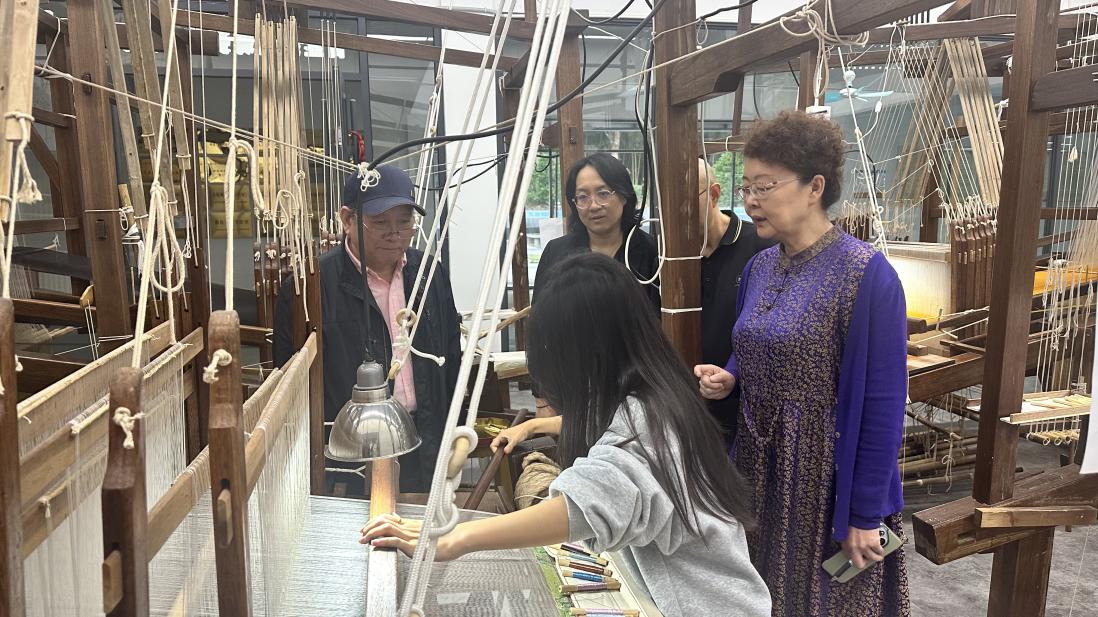 abaf6f57d2c20d6cb5bda873b4e6acb abaf6f57d2c20d6cb5bda873b4e6acb